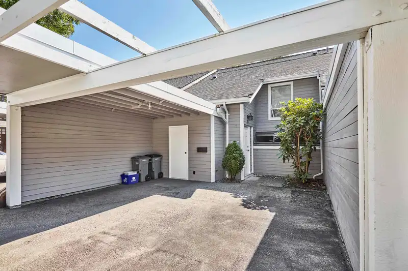 3462 DARTMOOR PLACE - photo 1 of 31