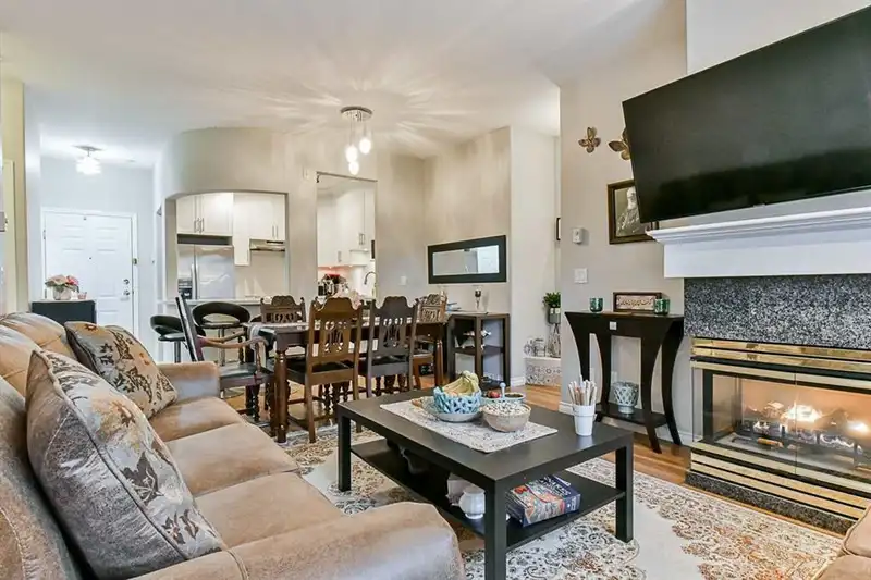 212 3176 PLATEAU BOULEVARD - photo 1 of 28