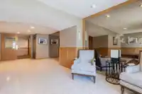 301 1441 BLACKWOOD STREET - thumbnail 3