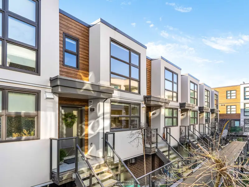 11 14820 BUENA VISTA AVENUE - photo 3 of 25