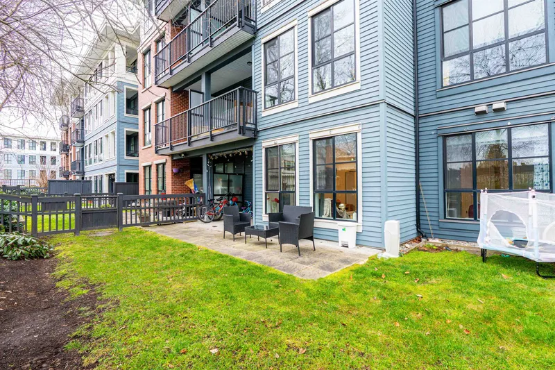 110 15168 33 AVENUE - photo 3 of 25