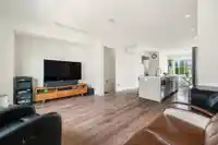 8 7780 BRIDGE STREET - thumbnail 7