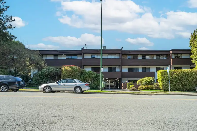 101 341 W 3RD STREET - photo 1 of 32