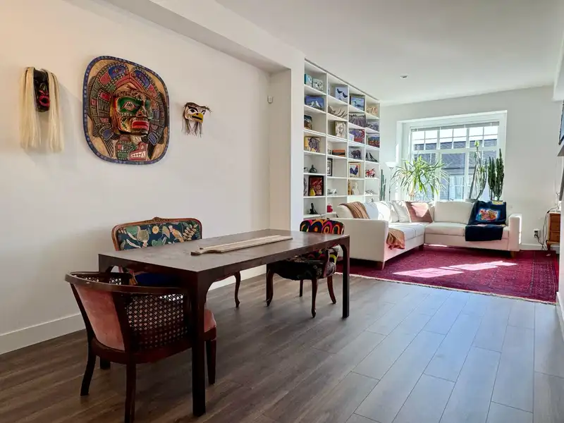 68 3552 VICTORIA DRIVE - photo 2 of 32
