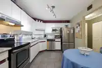 208 33280 E BOURQUIN CRESCENT - thumbnail 7