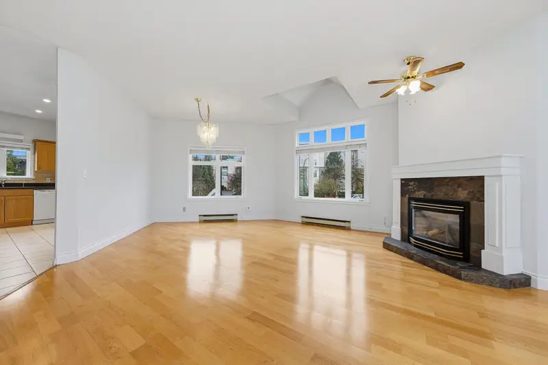 507 2800 CHESTERFIELD AVENUE - photo 4 of 25