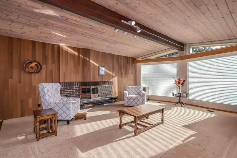 11073 LYON ROAD - photo 2 of 40