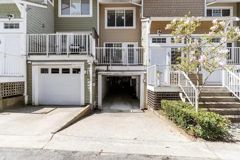 30 6110 138 STREET - photo 2 of 36
