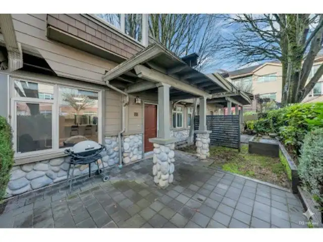 122 18 JACK MAHONY PLACE - photo 1 of 17