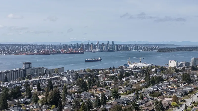 635 E KEITH ROAD - photo 3 of 25