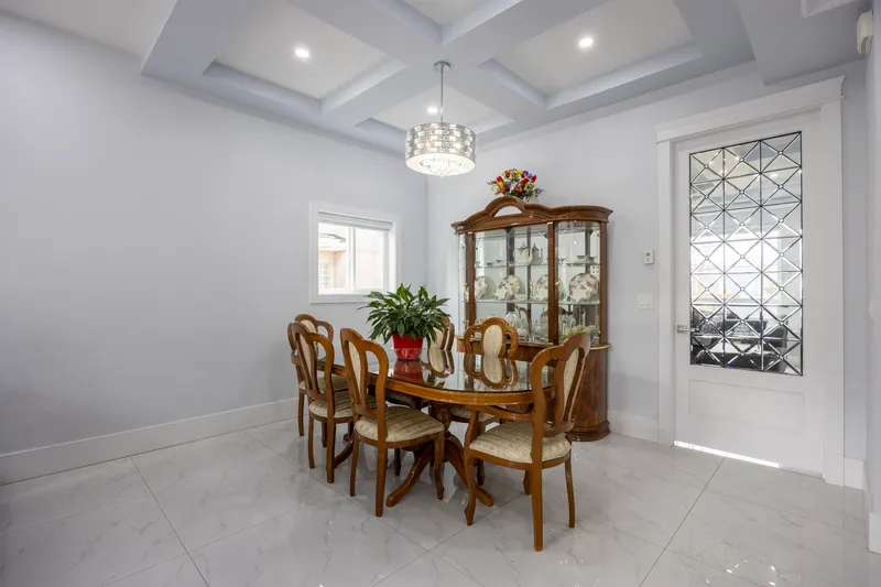 5001 DOVER STREET - photo 4 of 25