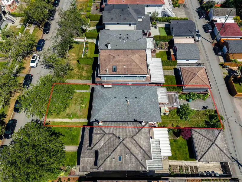 3918 UNION STREET - photo 2 of 9