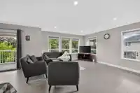 9416 163A STREET - thumbnail 12