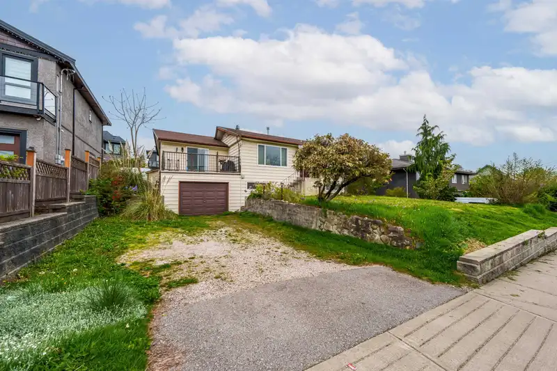 2151 DAWES HILL ROAD - photo 2 of 21