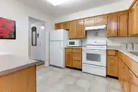 105 1459 BLACKWOOD STREET - thumbnail 12
