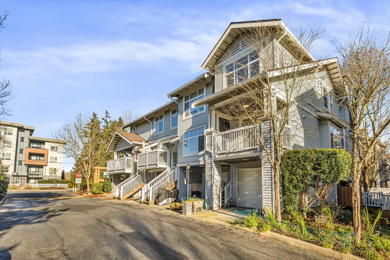 4 7179 201 STREET - photo 1 of 25