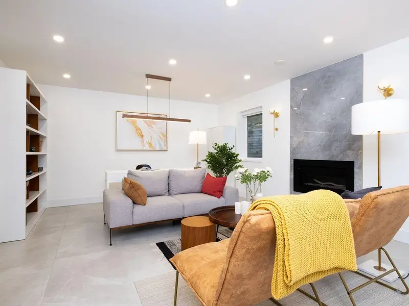 4283 CAPILANO ROAD - photo 3 of 25