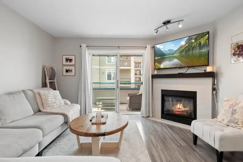 205 9143 EDWARD STREET - photo 1 of 38