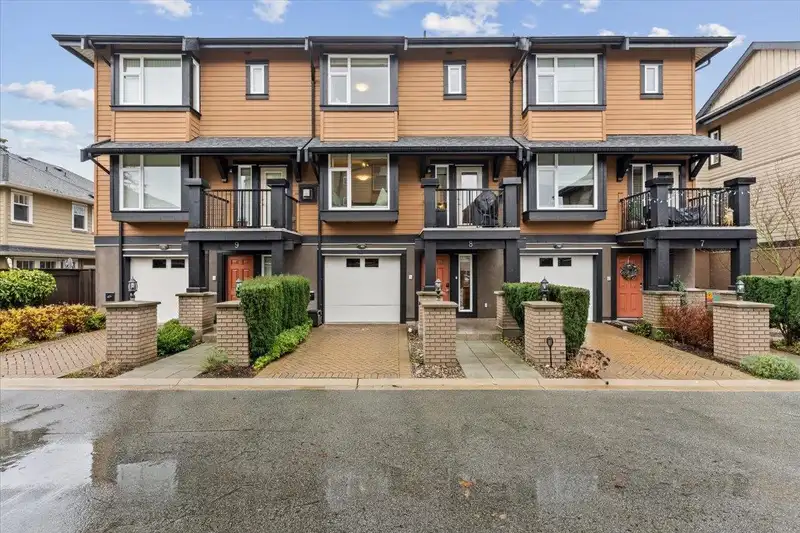 8 4766 55B STREET - photo 1 of 33