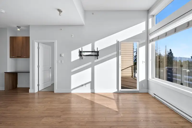 430 15956 86A AVENUE - photo 3 of 25