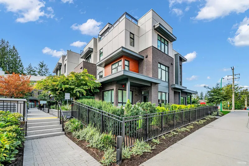 101 2035 GLENAIRE DRIVE - photo 3 of 25