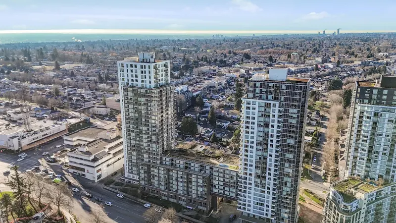 507 5665 BOUNDARY ROAD - photo 2 of 25