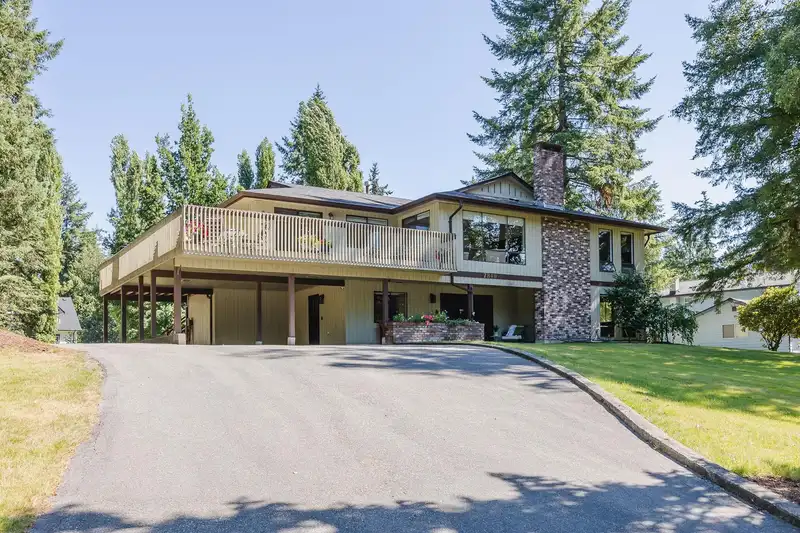7840 227 CRESCENT - photo 1 of 40