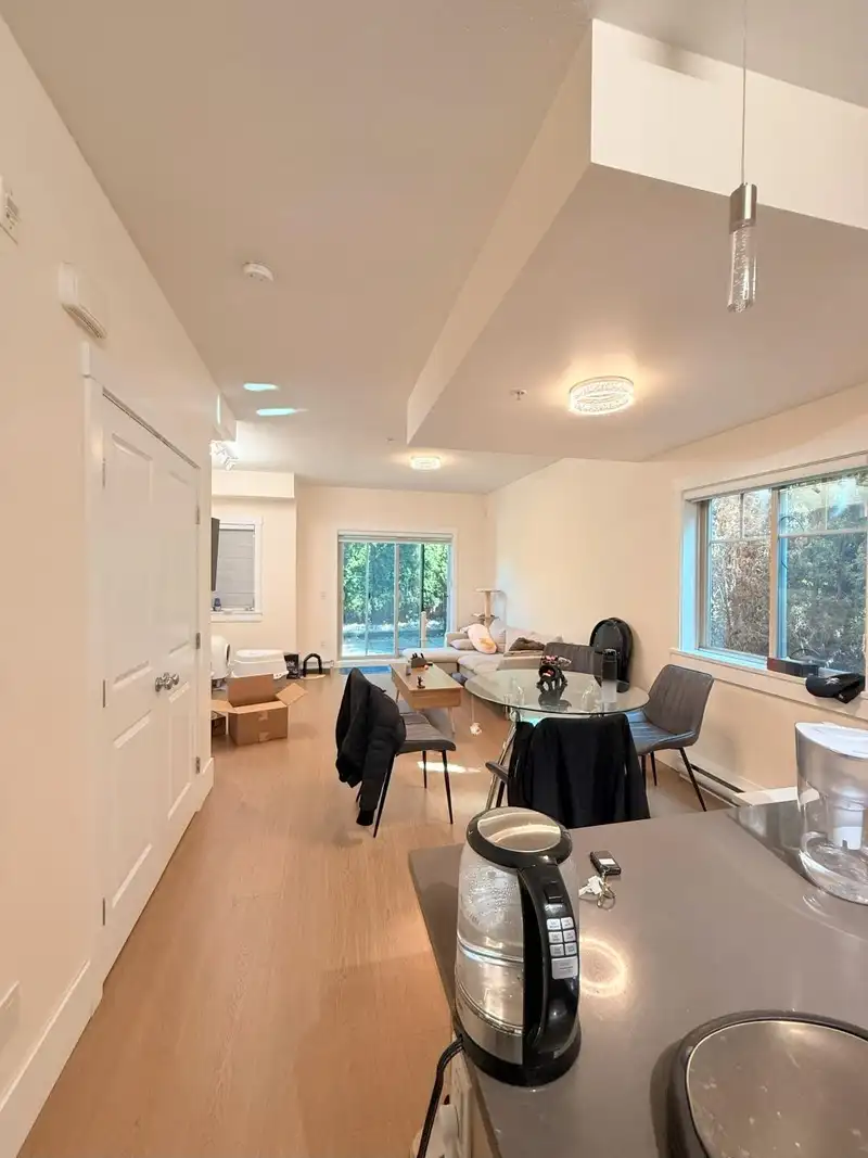 107 7168 STRIDE AVENUE - photo 4 of 17