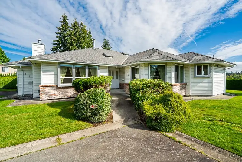 972 166 STREET - photo 1 of 25