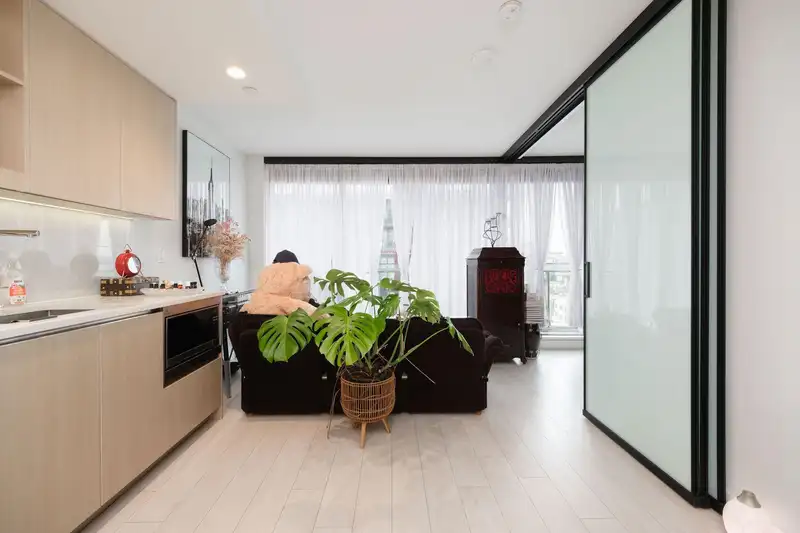 905 1768 COOK STREET - photo 3 of 30