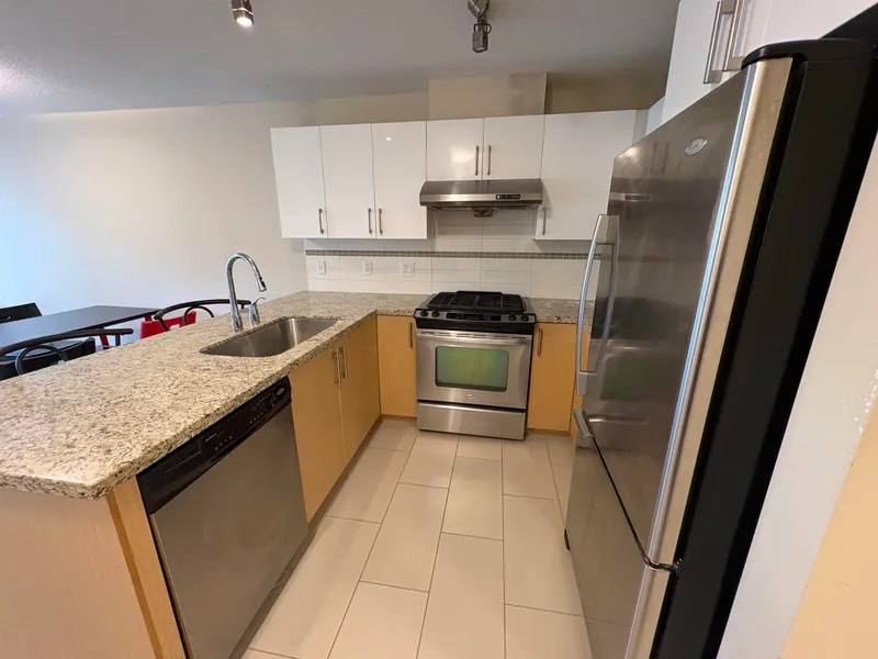 312 8600 PARK ROAD - photo 3 of 8