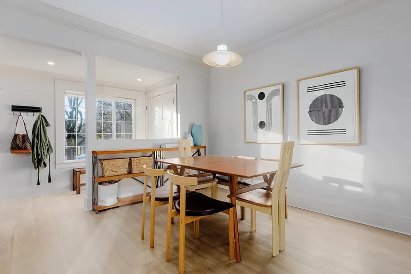 708 WOODLAND DRIVE - photo 4 of 20