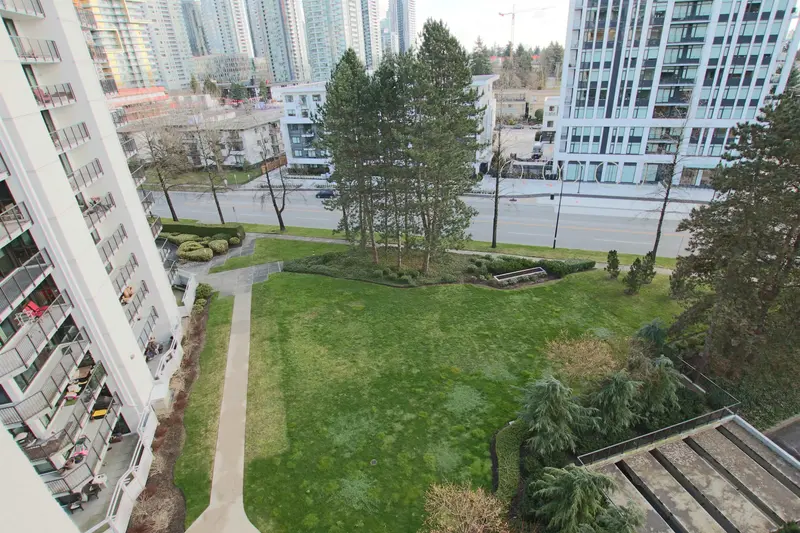 903 4165 MAYWOOD STREET - photo 4 of 25