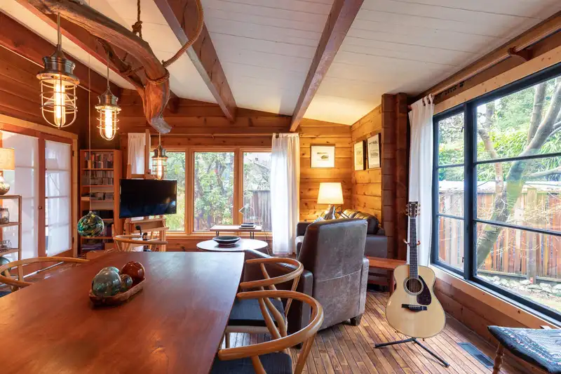 5817 EAGLE ISLAND - photo 4 of 40