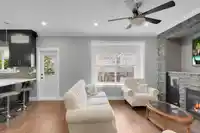 21033 80A AVENUE - thumbnail 5