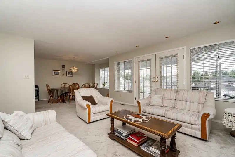 9951 159A STREET - photo 3 of 29