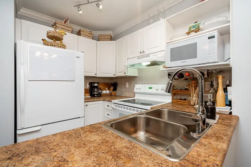 314 6359 198 STREET - photo 4 of 25