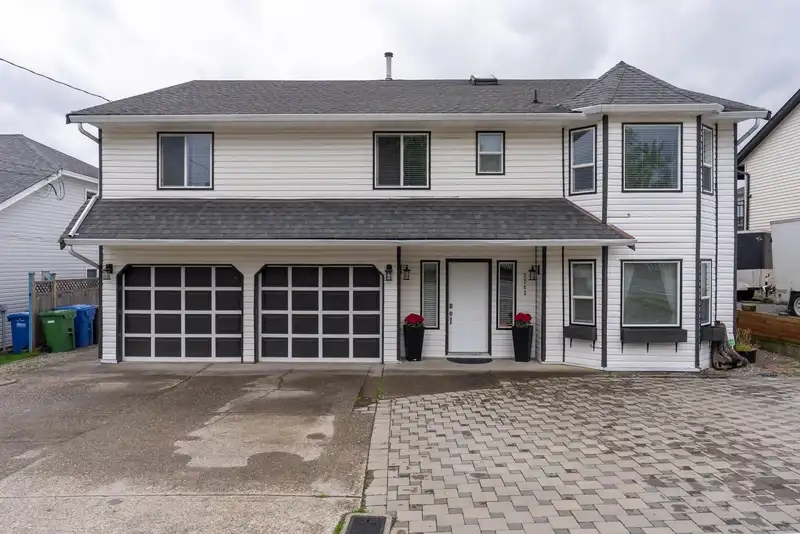 3243 TOWNLINE ROAD - photo 1 of 33