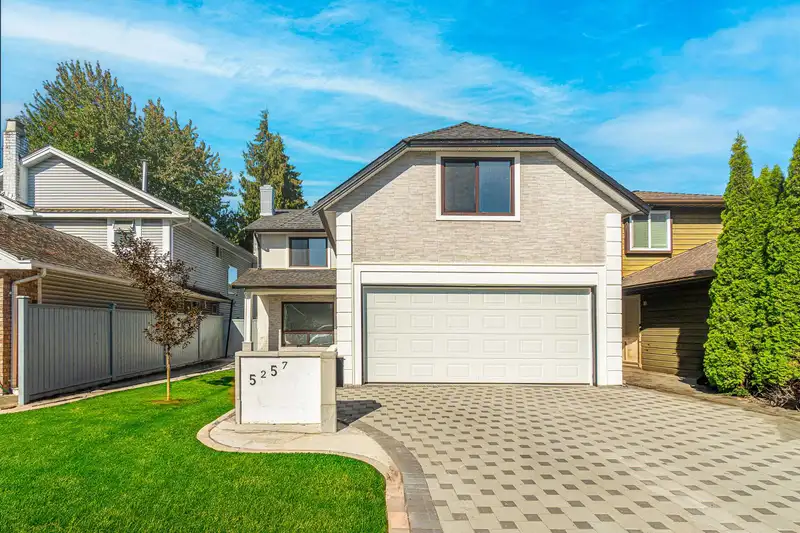 5257 HOLLYCROFT DRIVE - photo 1 of 36