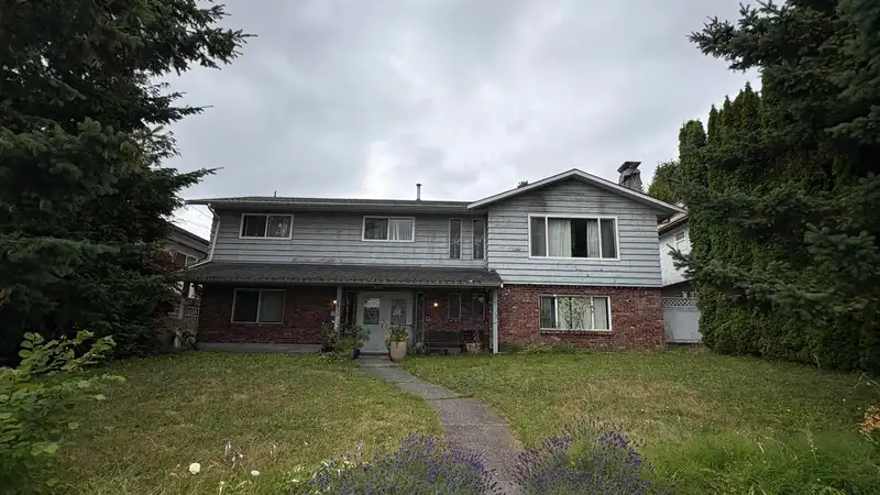 3850 MOSCROP STREET - photo 1 of 3