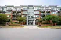 205 9500 ODLIN ROAD - thumbnail 1