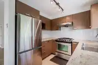 205 9500 ODLIN ROAD - thumbnail 15