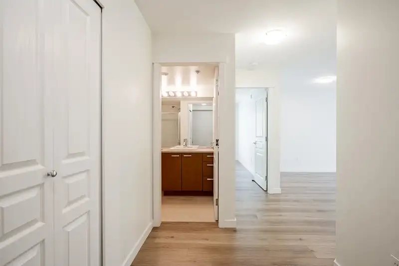 205 9500 ODLIN ROAD - photo 3 of 35