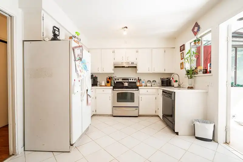 730 CUMBERLAND STREET - photo 3 of 29