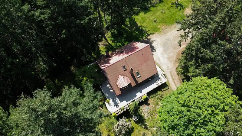 754 BURRILL ROAD - photo 4 of 39
