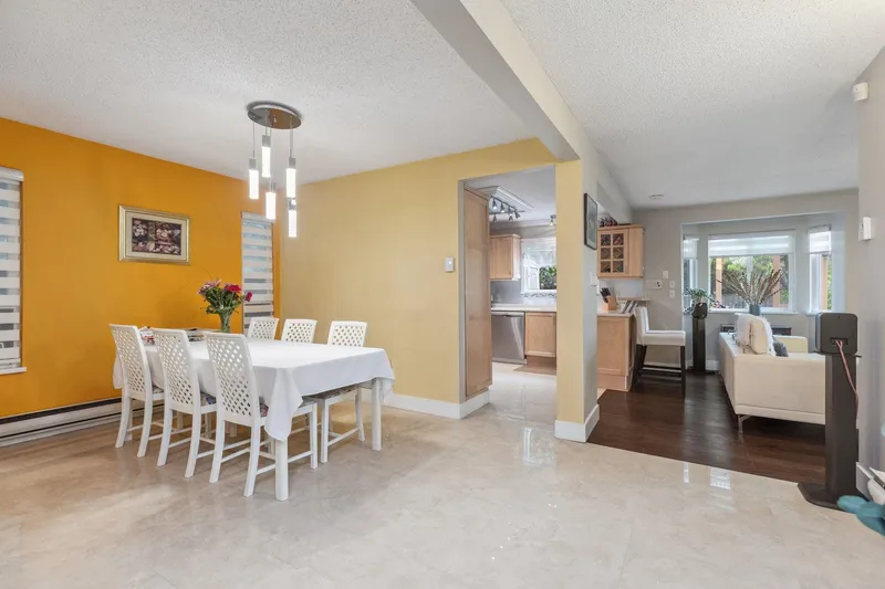 4231 CORLESS ROAD - photo 4 of 25