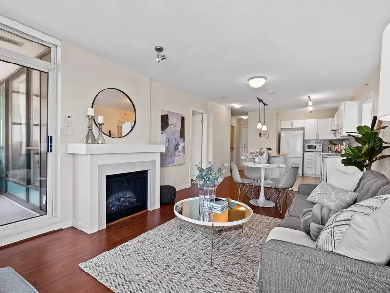 3307 1178 HEFFLEY CRESCENT - photo 3 of 28