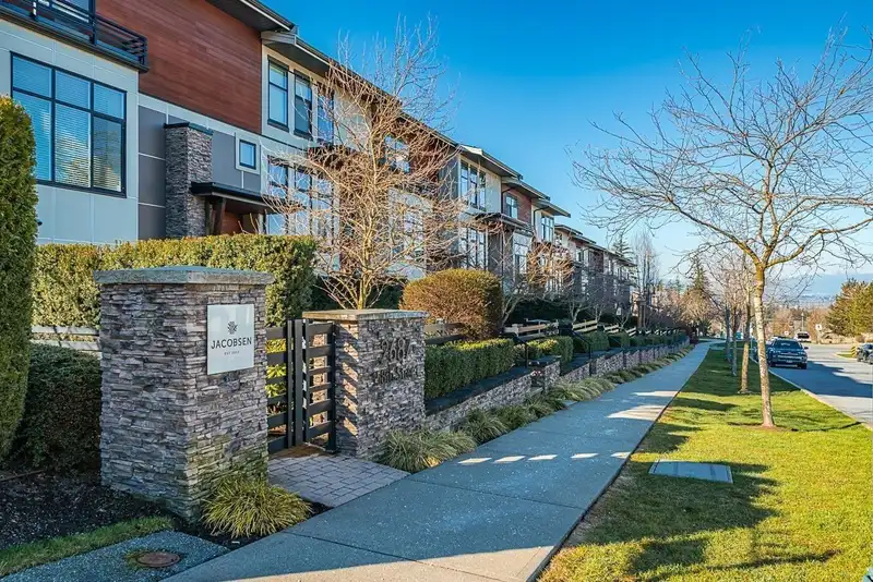 37 2687 158 STREET - photo 1 of 30