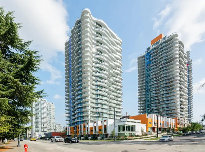 709 13318 104 AVENUE - photo 1 of 9