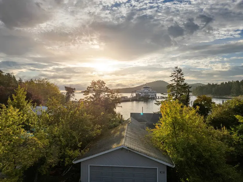 105 MADRONA ROAD - photo 2 of 25